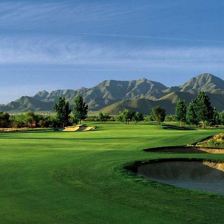 Hampton Inn & Suites Scottsdale At Talking Stick Exterior foto
