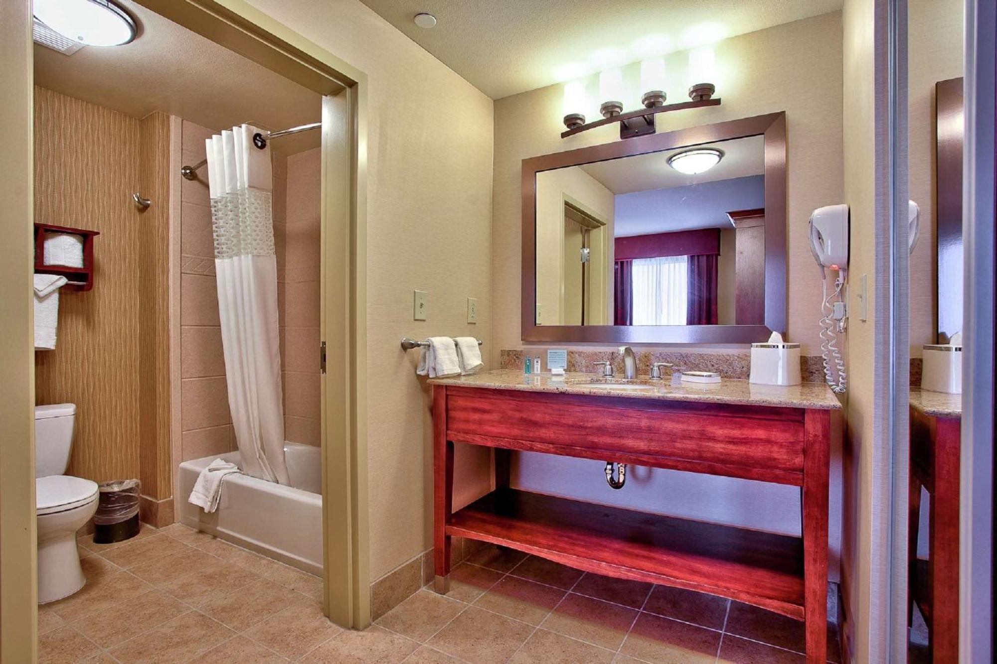 Hampton Inn & Suites Scottsdale At Talking Stick Exterior foto